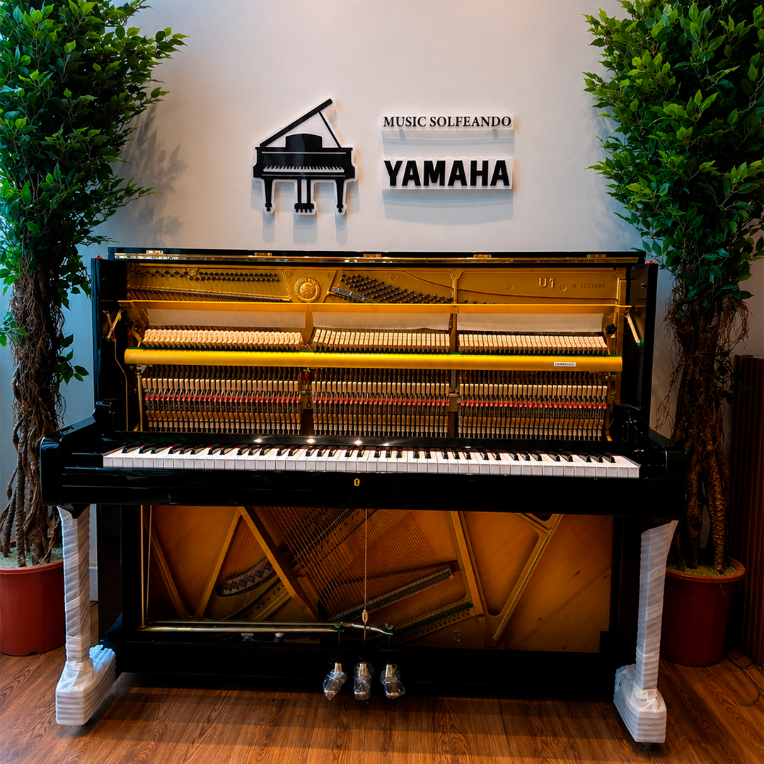 tabla armonica yamaha u1